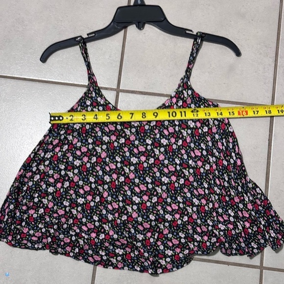 Divided by H&M Women Floral Black Top Spaghetti strap size 6‎ - Picture 6 of 7
